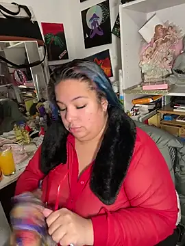 Snapshot of BiigMAMA_2025 chatting on 12-16-25, 12:26 BiigMAMA 2025 online show from 12-16-25, 12:26