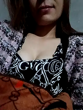 Lyla john online show from 01-10-26, 01:29