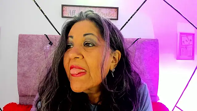 Victoriaa Anderson online show from 02-23-26, 09:23