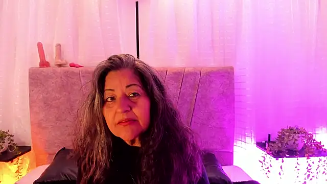 Victoriaa Anderson online show from 05-26-26, 07:54
