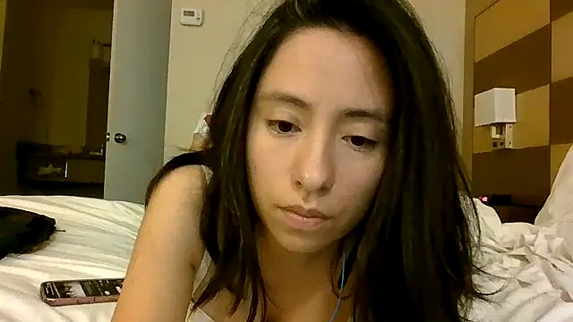 Snapshot of angeliclipsunderworld chatting on 11-09-25, 08:34 angeliclipsunderworld online show from 11-09-25, 08:34