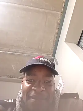 Lelow5038 online show from 04-22-26, 04:04