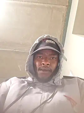 Lelow5038 online show from 04-28-26, 04:17