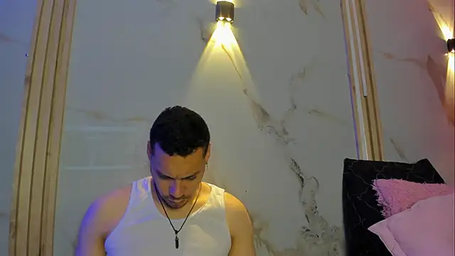 Aron and molly online show from 02-05-26, 11:59