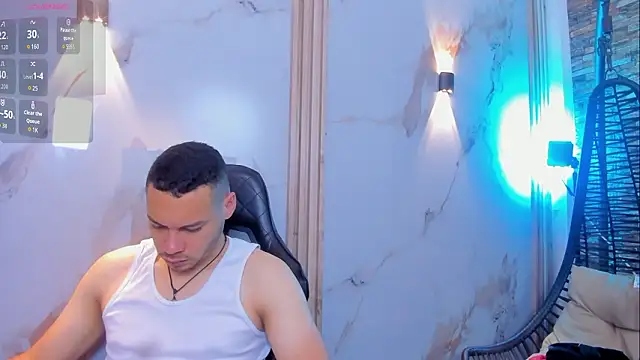 Aron and molly online show from 03-05-26, 11:50