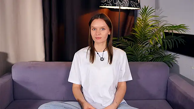 Snapshot of EdythLao chatting on 11-10-25, 12:04 EdythLao online show from 11-10-25, 12:04