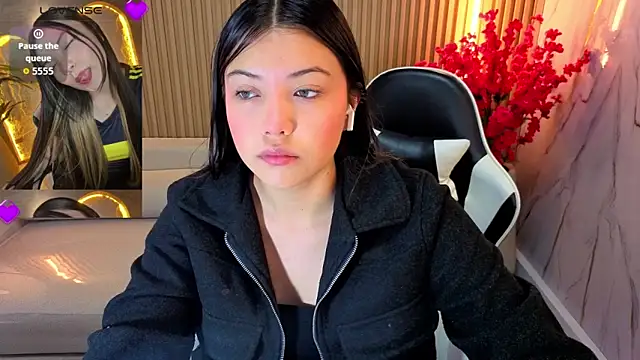 venus velvet tp online show from 04-18-26, 12:42