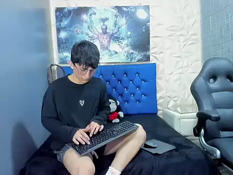 ElanGiraldo online show from 03-13-26, 11:33