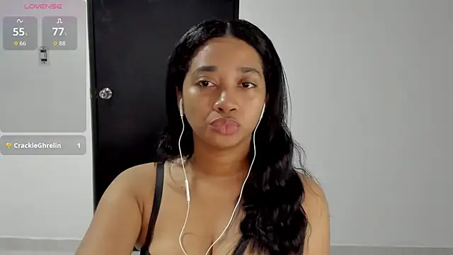 Snapshot of _sweetBlair_ chatting on 11-16-25, 12:27 sweetBlair online show from 11-16-25, 12:27