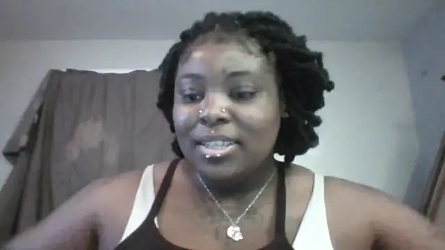 Snapshot of Dusaa_ chatting on 05-13-26, 12:19 Dusaa online show from 05-13-26, 12:19