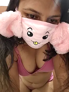 Kamna Hotty online show from 03-11-26, 05:52