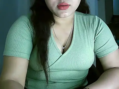 shreya saxena 01 online show from 03-08-26, 06:06