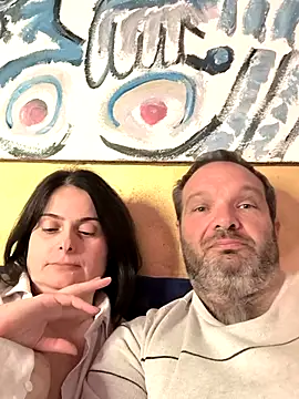 Snapshot of marchigiana chatting on 11-12-25, 10:20 marchigiana online show from 11-12-25, 10:20