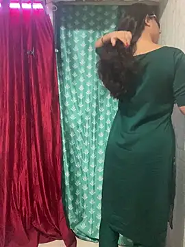 Red Queen 11 online show from 02-27-26, 06:41