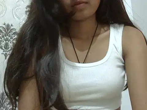 SEXY PRIYA83 online show from 03-21-26, 09:36