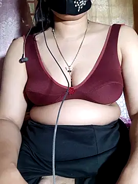 HotGirl23231 online show from 04-29-26, 09:24