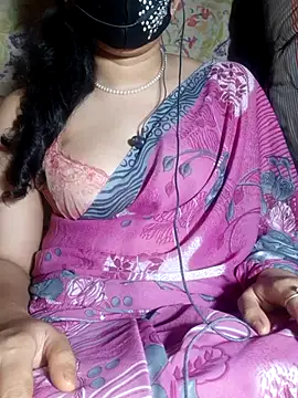 HotGirl23231 online show from 04-29-26, 06:36