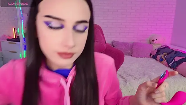 Darineko  online show from 03-27-26, 03:23