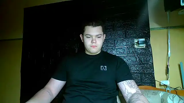 CuteButNaughty  online show from 02-08-26, 08:45