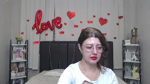 RoseHille online show from 03-08-26, 06:06