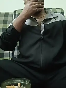 MrToxxic online show from 11-24-25, 05:12