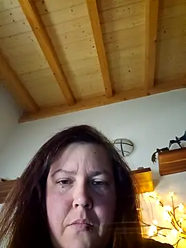 Snapshot of Persephone_CH_off chatting on 12-03-25, 02:15 Persephone CH off online show from 12-03-25, 02:15