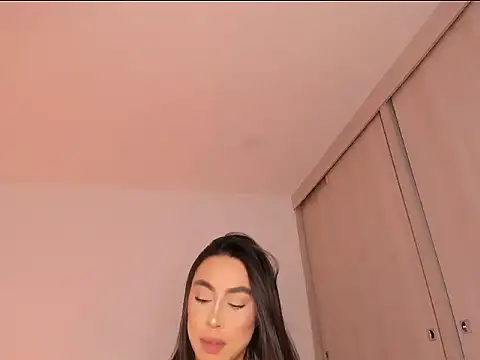 Snapshot of sofilopezcol chatting on 12-02-25, 08:37 sofilopezcol online show from 12-02-25, 08:37