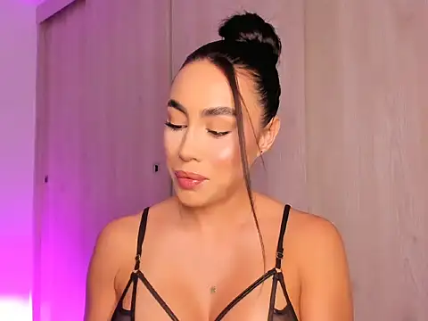 sofilopezcol online show from 03-11-26, 10:49