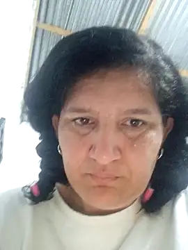 Snapshot of Sra_Angelina chatting on 02-15-26, 06:54 Sra Angelina online show from 02-15-26, 06:54