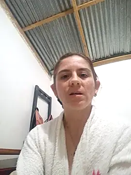 Snapshot of Sra_Angelina chatting on 02-22-26, 03:18 Sra Angelina online show from 02-22-26, 03:18