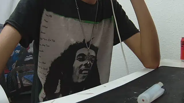 Calavera2001 online show from 04-28-26, 02:38