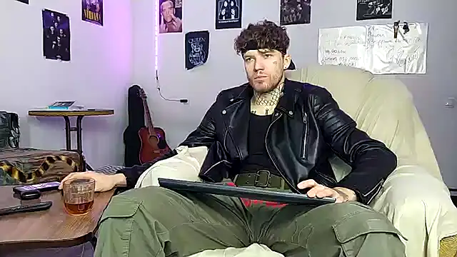 Huntall77 online show from 02-14-26, 05:37