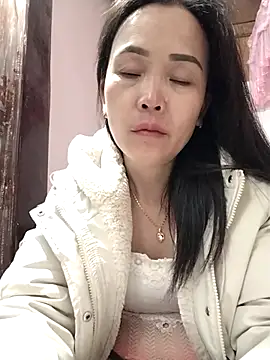 Feeling-hot online show from 01-05-26, 05:27