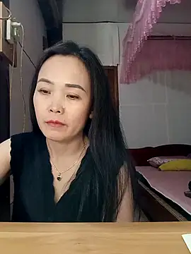 Feeling-hot online show from 02-04-26, 02:56