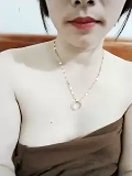 Snapshot of Swan-white123 chatting on 03-02-26, 03:08 Swan-white123 online show from 03-02-26, 03:08