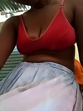 Snapshot of Nency1 chatting on 11-13-25, 04:22 Nency1 online show from 11-13-25, 04:22