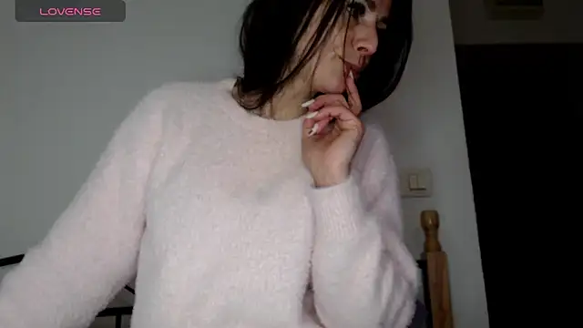 MissyDior8 online show from 11-17-25, 05:57