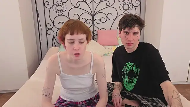 Danny loves Mary online show from 04-15-26, 02:07