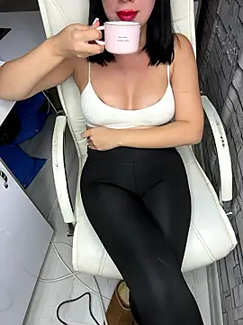 Snapshot of esmerbebek777 chatting on 01-12-26, 04:34 esmerbebek777 online show from 01-12-26, 04:34