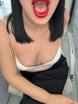 Snapshot of esmerbebek777 chatting on 01-17-26, 01:27 esmerbebek777 online show from 01-17-26, 01:27