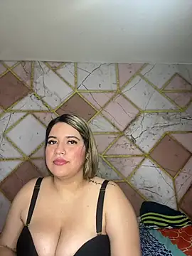 Amira Malia online show from 02-07-26, 01:59