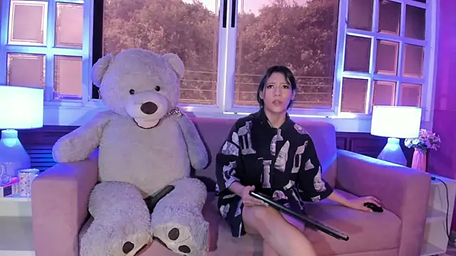 ReiAyanamy online show from 11-27-25, 08:00