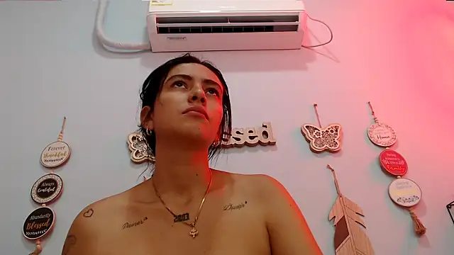 Snapshot of salomesmit666 chatting on 03-11-26, 07:53 salomesmit666 online show from 03-11-26, 07:53