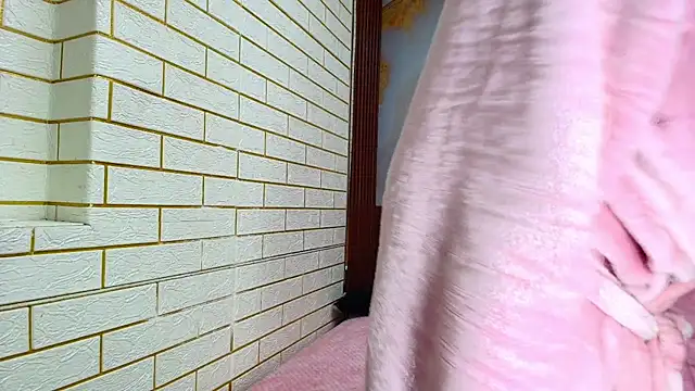 meliangels303av online show from 04-24-26, 02:25