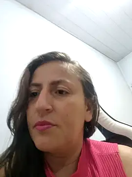 Snapshot of Jessika_luvv chatting on 11-11-25, 02:22 Jessika luvv online show from 11-11-25, 02:22