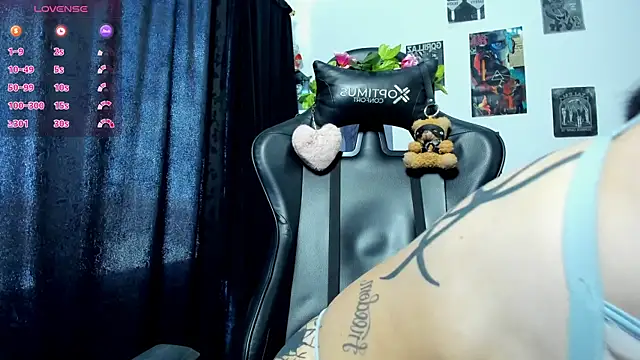 Snapshot of lust_ink chatting on 05-05-26, 04:15 lust ink online show from 05-05-26, 04:15
