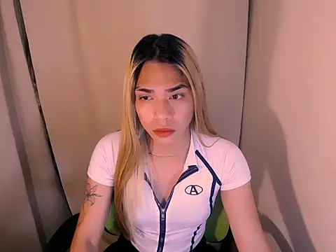 velvetviper06 online show from 04-07-26, 03:29