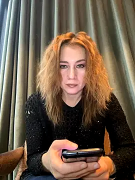 Snapshot of Amirana_hot chatting on 11-15-25, 01:07 Amirana hot online show from 11-15-25, 01:07