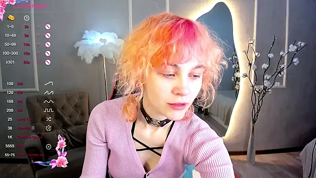 Awawrin online show from 11-20-25, 02:28