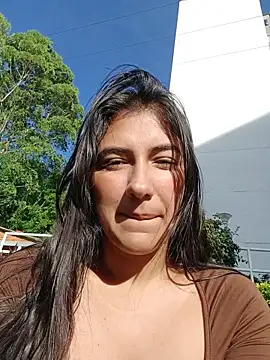 ViolettaWalton1 online show from 05-19-26, 12:11